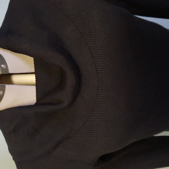 Black Ribbed Knit Sweater - Picture 4 of 4